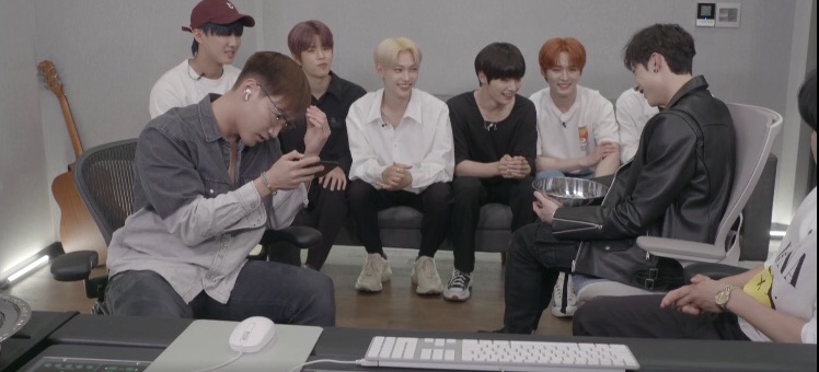 Stray Kids 