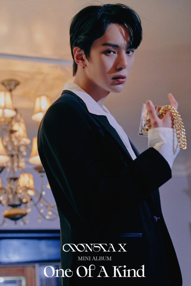 MONSTA X Features Elegance In First Set Of Concept Photos For 9th Mini-Album "One Of A Kind"