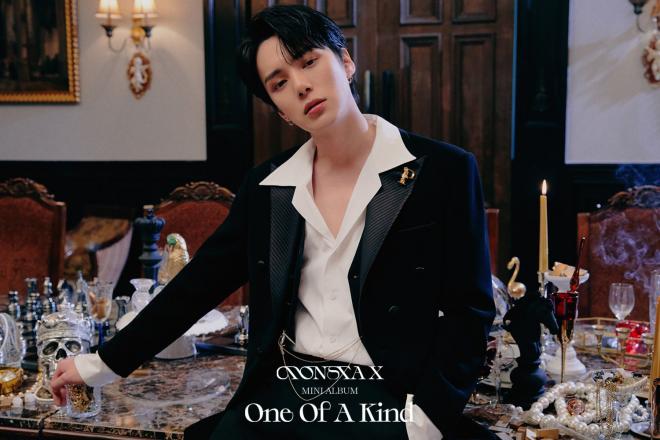MONSTA X Features Elegance In First Set Of Concept Photos For 9th Mini-Album "One Of A Kind"