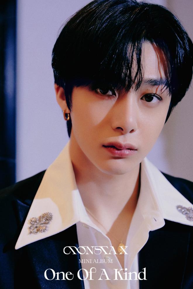 MONSTA X Features Elegance In First Set Of Concept Photos For 9th Mini-Album "One Of A Kind"